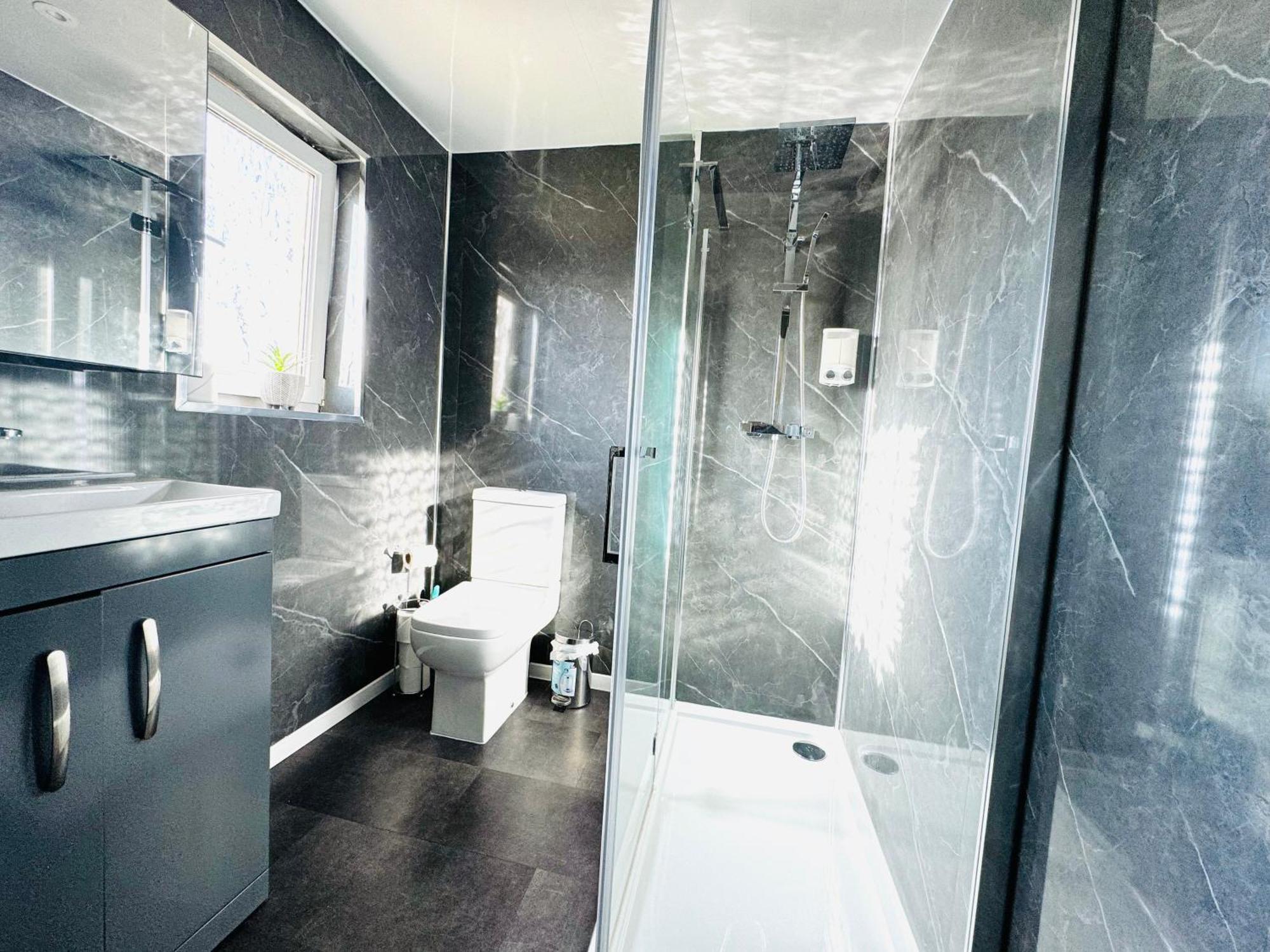 Tillicoultry Jupiter Apartment - Scotland Holiday Let Esterno foto